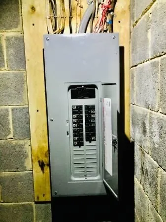 Slide of PAT ELECTRICAL SERVICES