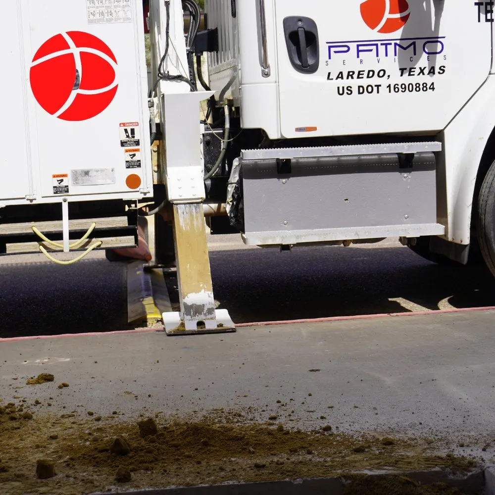 Slide of Patmo Services