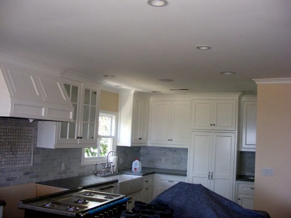 Slide of Patrick Veysey Electrical