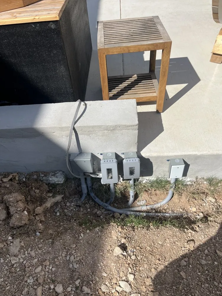 Emergency outlet and switch repair service in ,  - Patriot Electrical Services