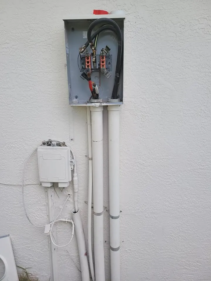 Reliable electrician providing outlet and switch repair in Loxahatchee, FL - Patterson Electrical Contracting