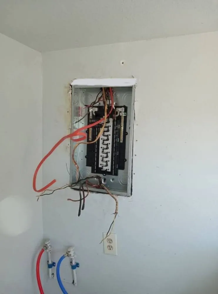 Slide of Patty's Brighthouse Lighting And Electric