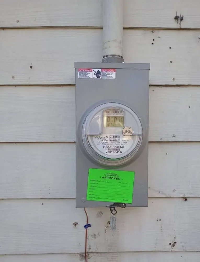 Slide of Patty's Brighthouse Lighting And Electric