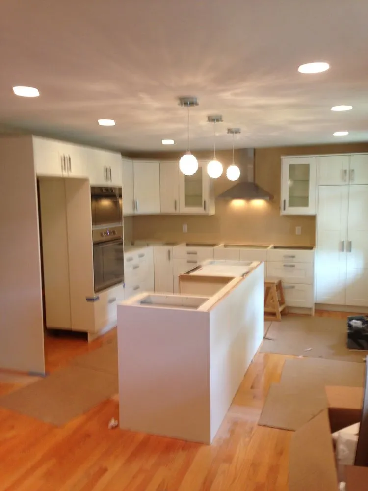 Emergency electrician providing outlet and switch repair in Sagamore Beach, MA - Paul Dunn Electrical Contractor