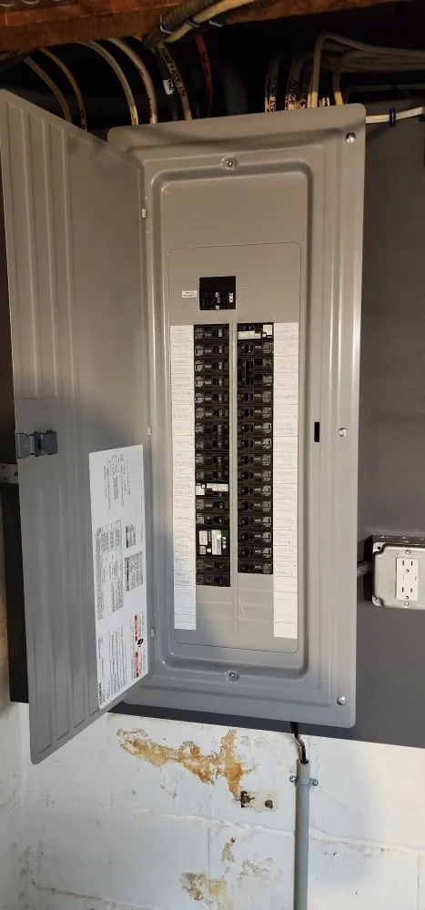 Slide of Paul Eklund Electrician