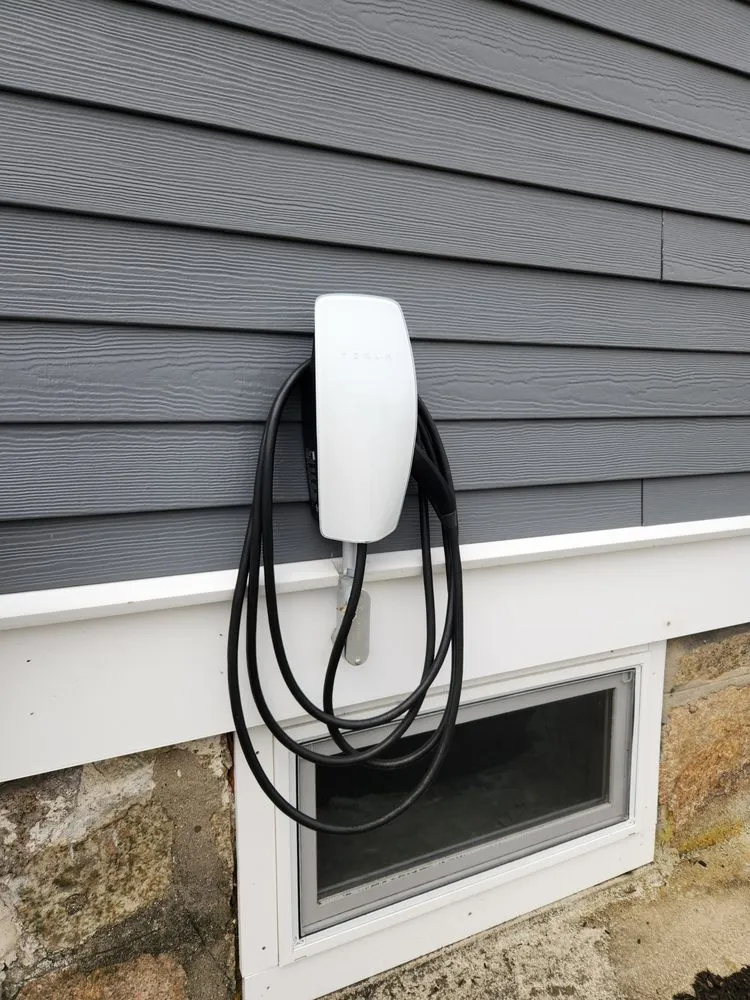 Slide of Paul Mitchell Electric