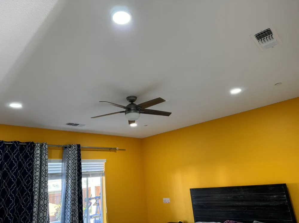 Slide of Paulo Electrical