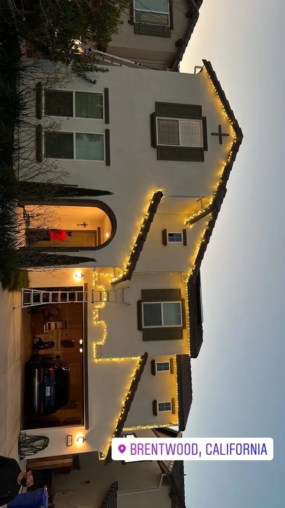 Slide of Paulo Electrical