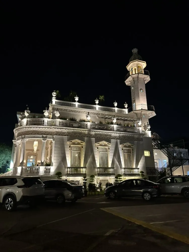 Slide of Paul’s electric