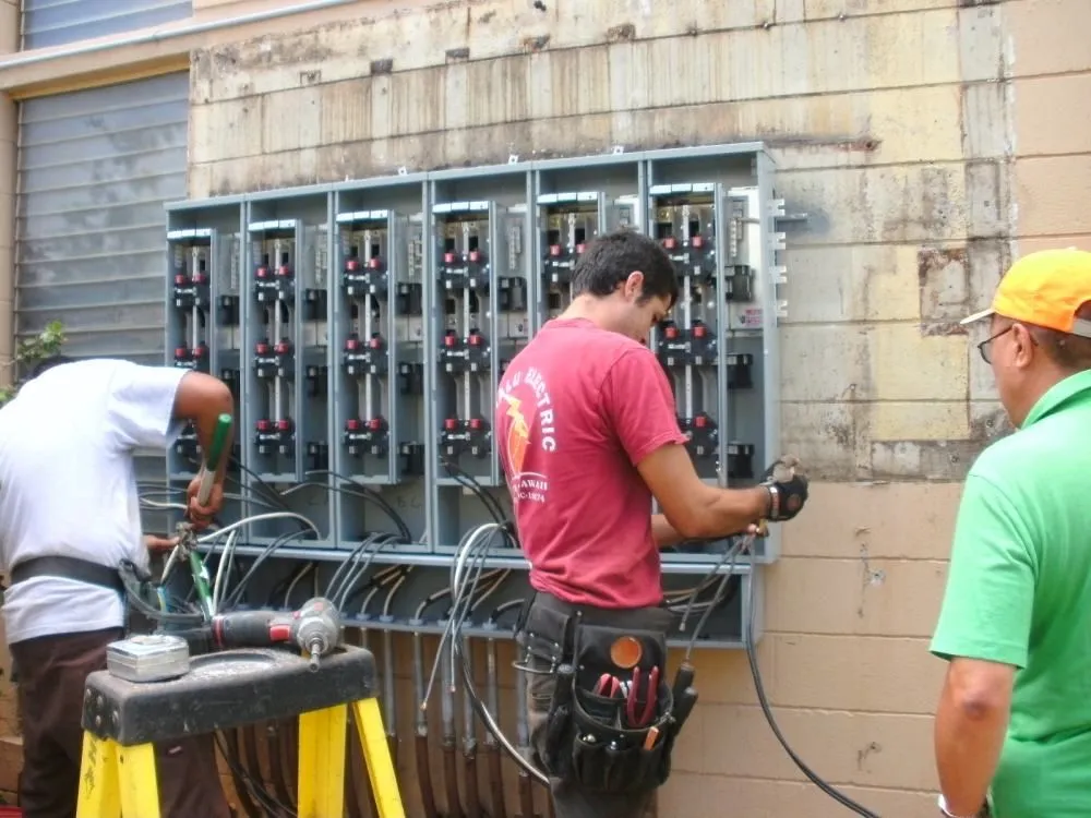 Slide of Paumalu Electric