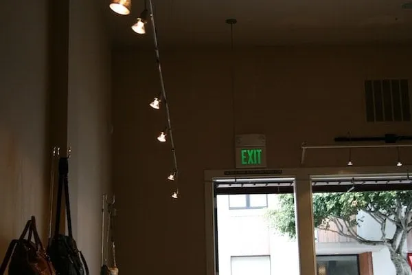 Professional electrician providing circuit breaker repair in ,