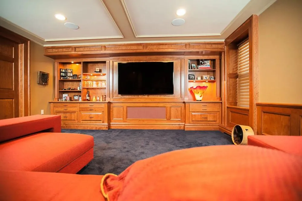 Slide of Paxos Electric Company