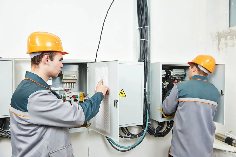Affordable circuit breaker repair experts serving Port St. Lucie, FL - Payuk Electric