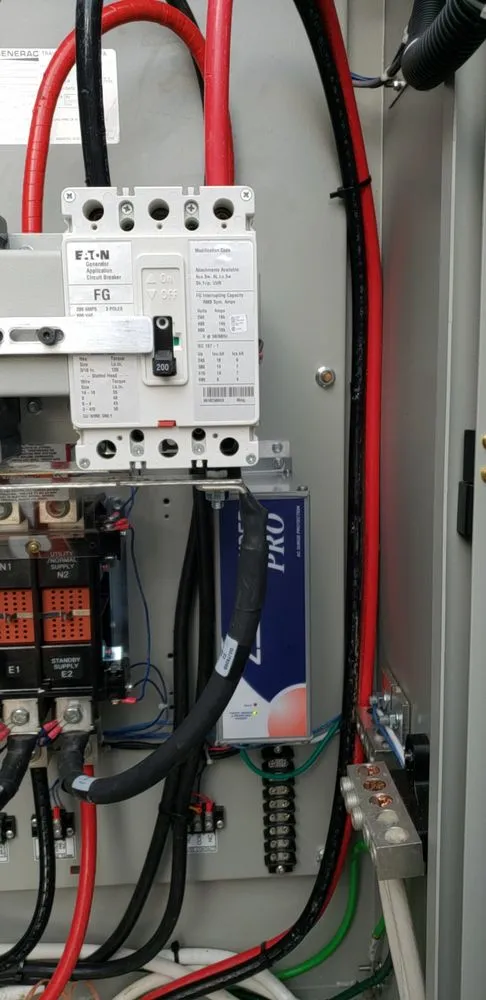 Reliable electrician providing panel upgrade in Ruther Glen, VA - Pcl Electric