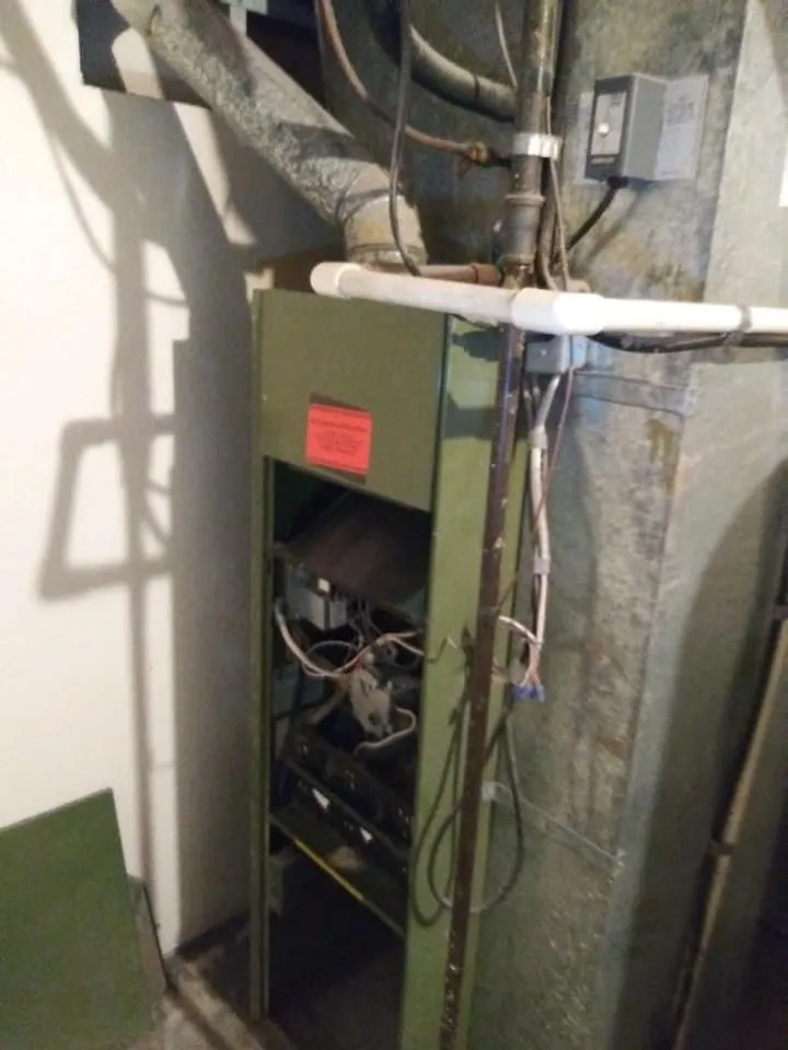 Professional circuit breaker repair in Aurora, CO by Pcm Heating & Cooling