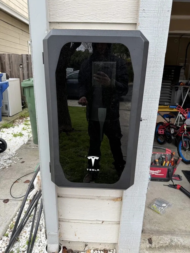 Slide of Pd Electric