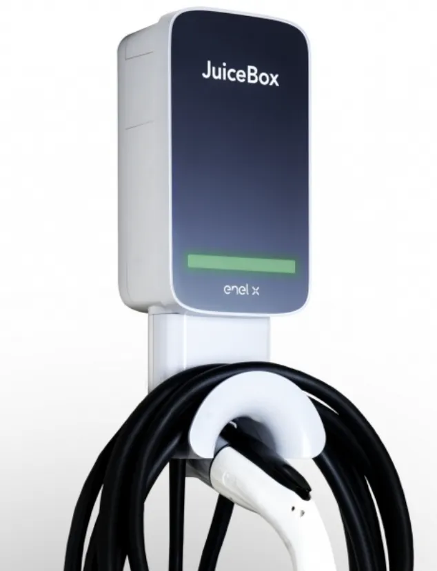 Slide of Peak EV Solutions