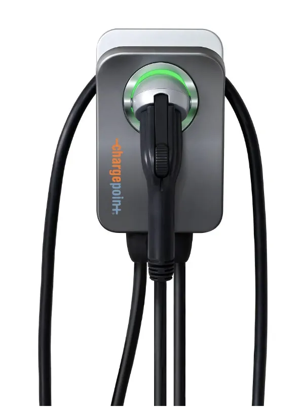 Slide of Peak EV Solutions