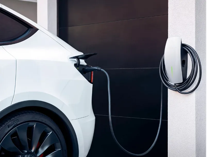 Slide of Peak EV Solutions