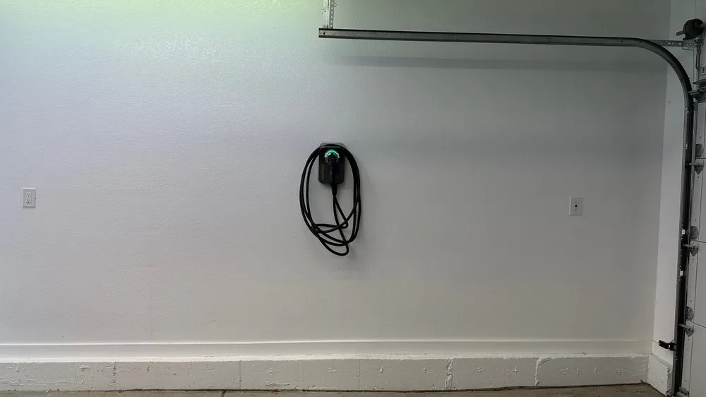 Slide of Peak EV Solutions