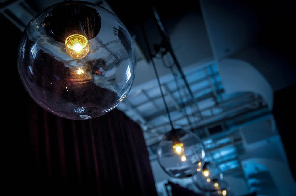 Slide of Peak Power Electric