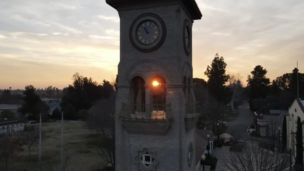 Slide of Peak Power USA