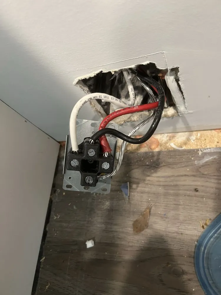 Licensed wiring installation experts serving Bolivia, NC - Pearce Electric