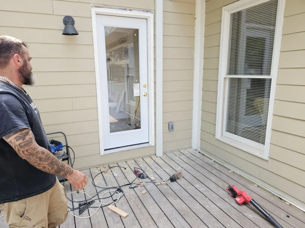 Slide of Pease of Mind Electrical Services