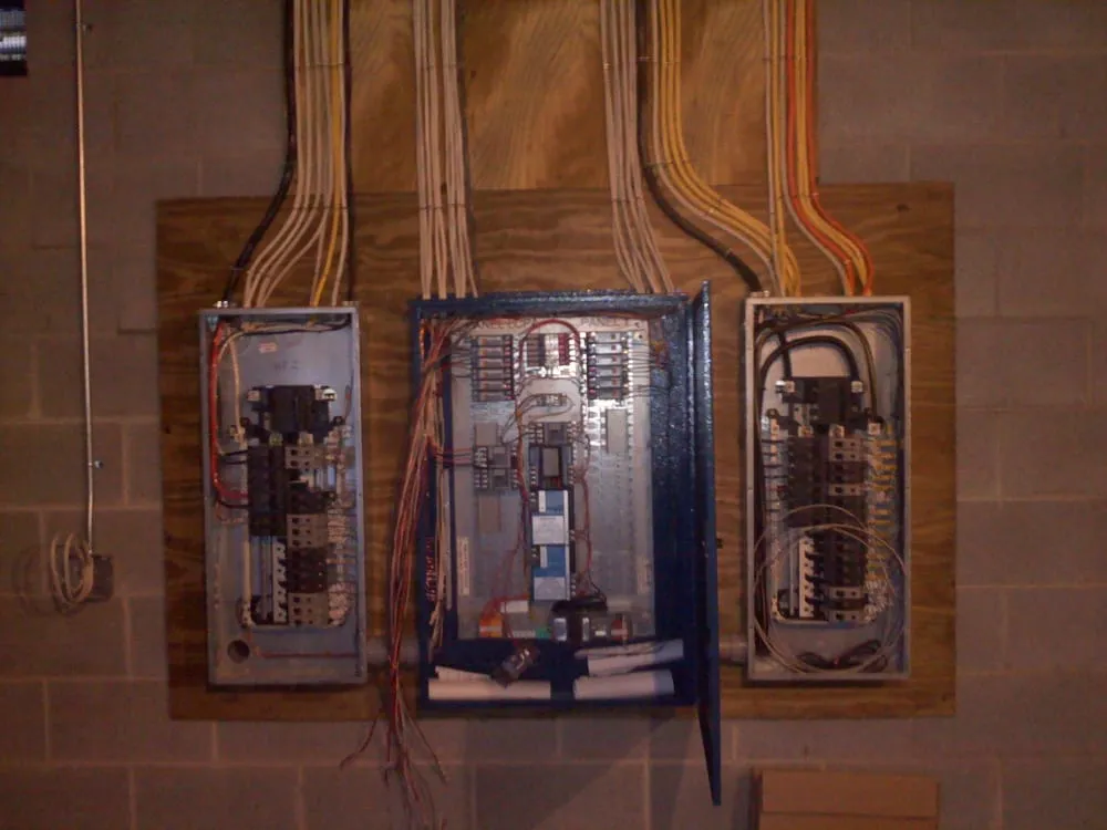 Slide of Peavy's Electric