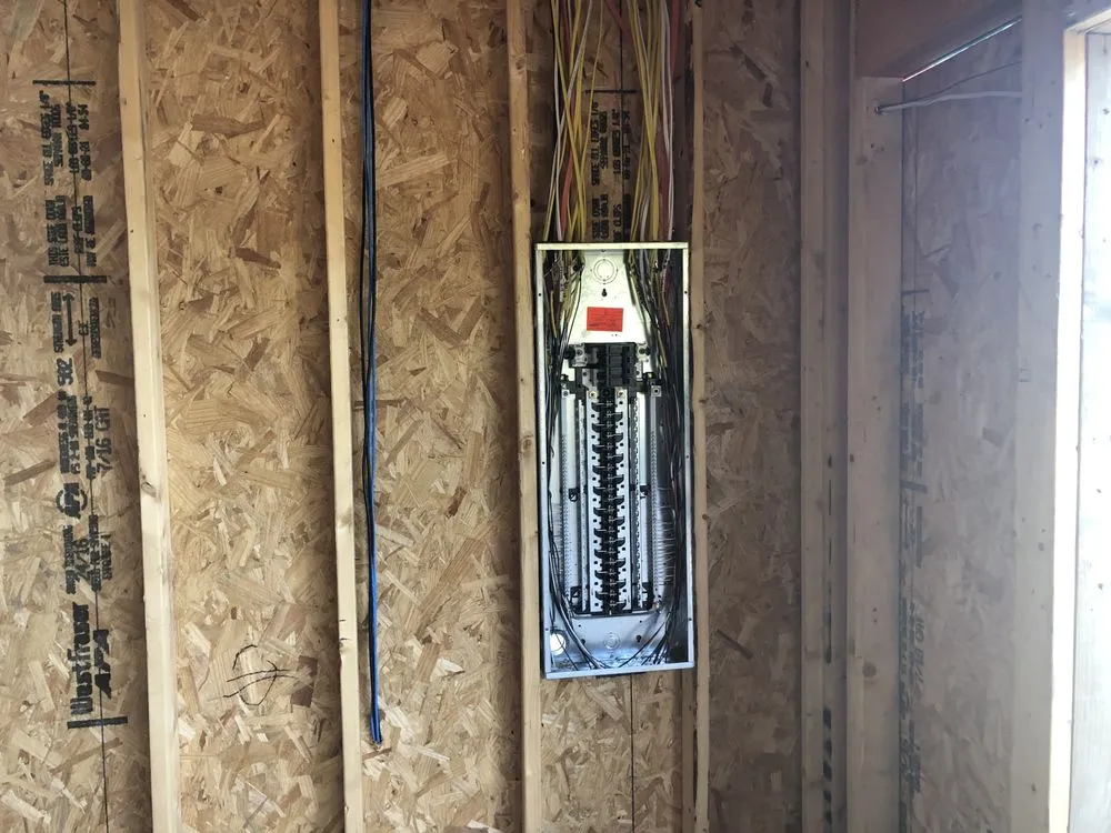 Slide of Peay Electric Contractors