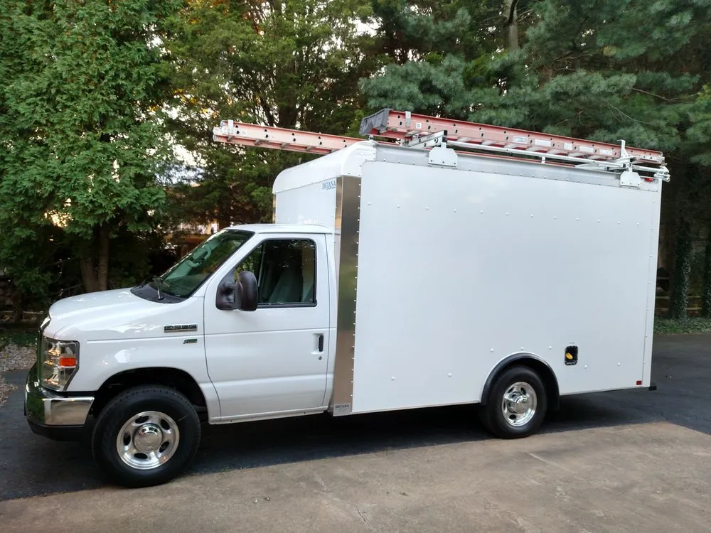 Certified electrician providing circuit breaker repair in Glen Arm, MD - Pedrick Electric