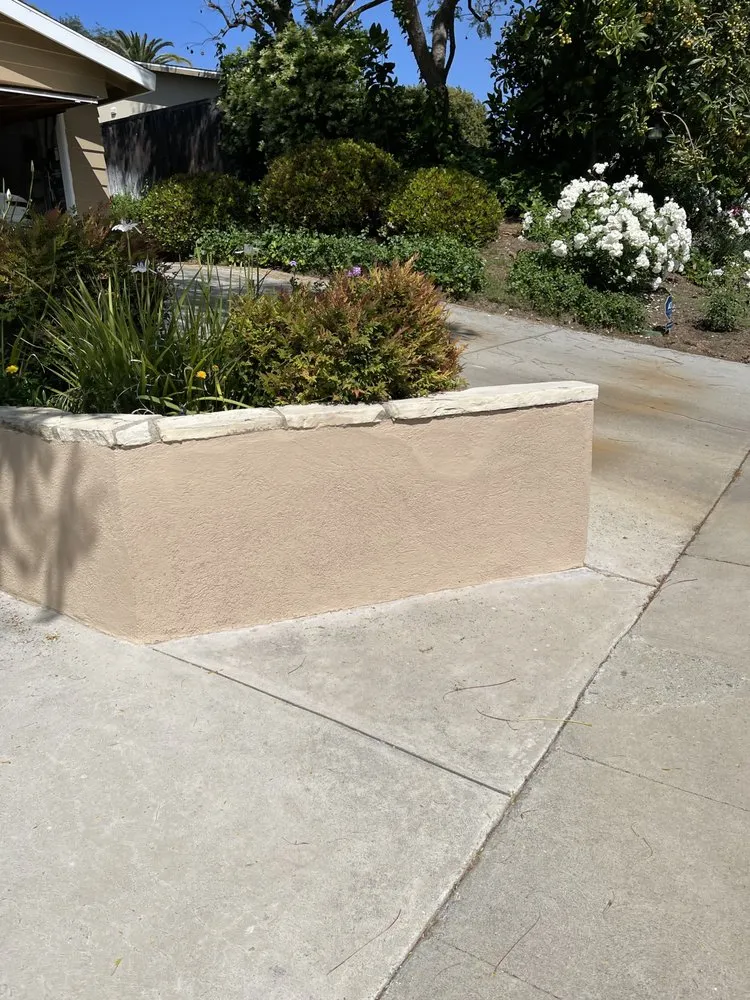 Expert emergency electrical service service in San Fernando Valley, CA - Pedro Handyman