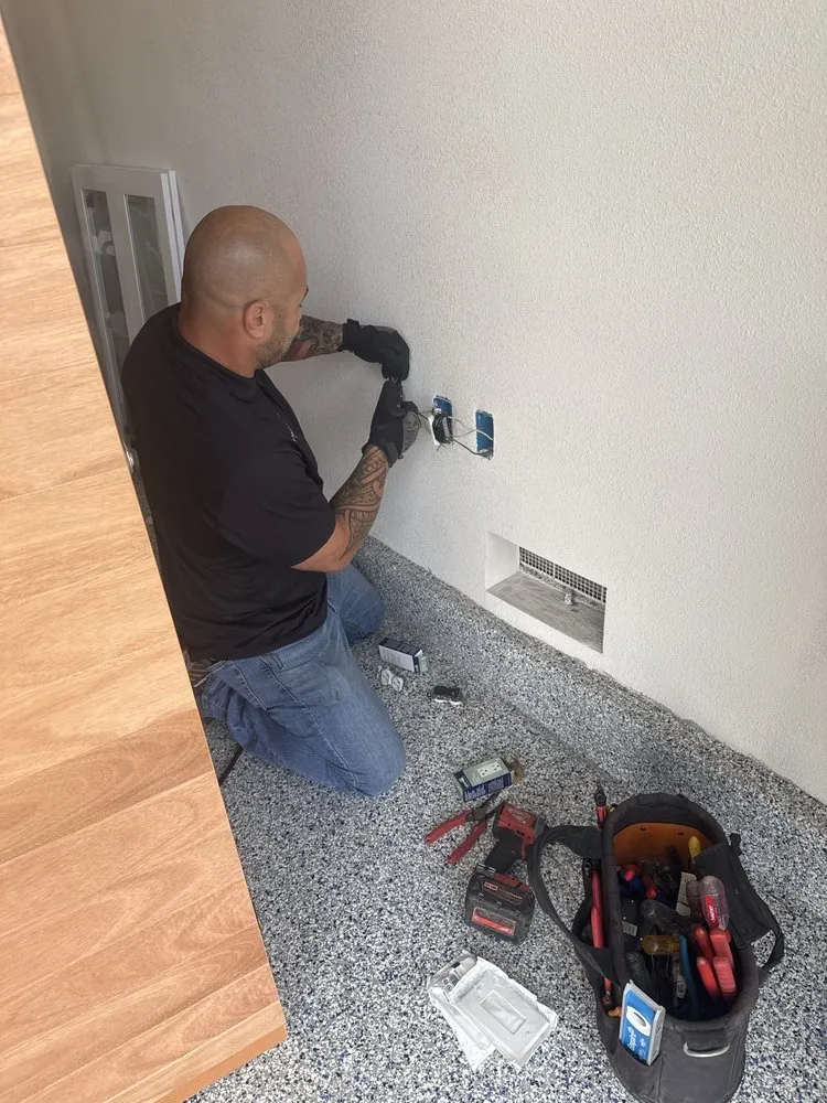 Professional outlet and switch repair experts serving Laguna Nigue, CA - Pelican Coast Electric