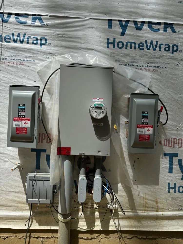 Slide of Pelican Electric