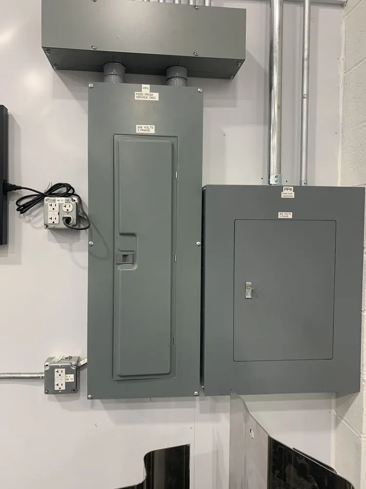 Slide of Pelican Electric