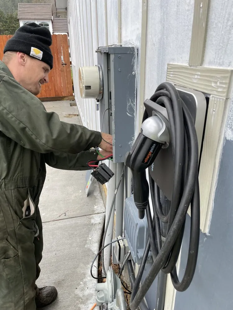 Slide of Pelren Electric