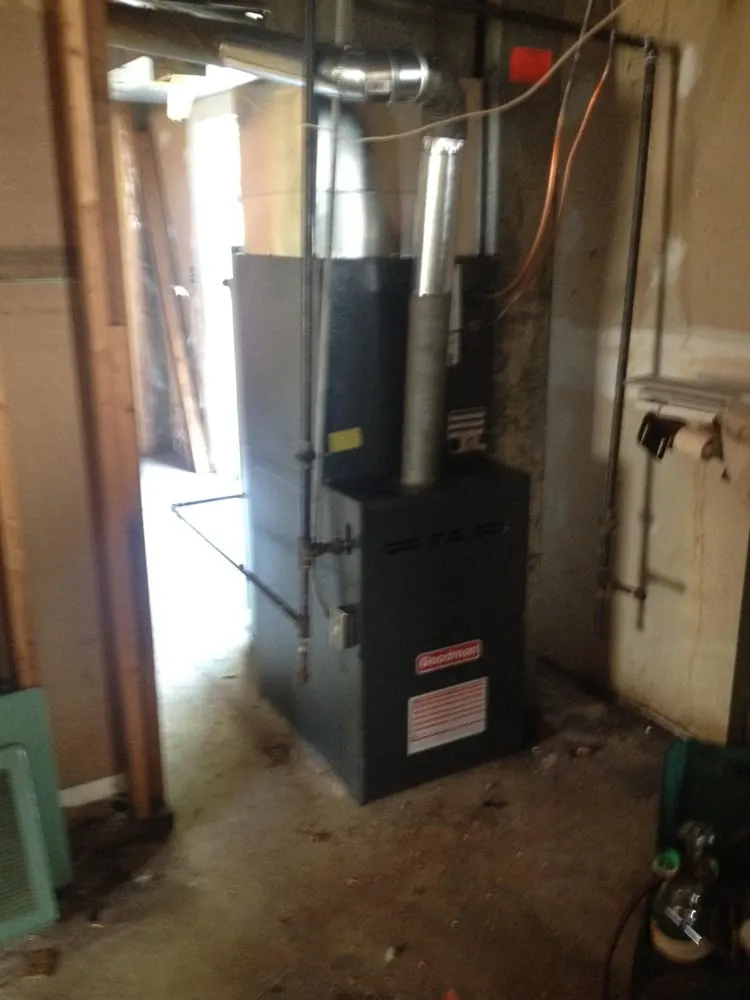Emergency electrical repair experts serving St Louis, MO - Penny Constructors