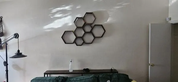 Pennybaker's Handi Ma'am Service Logo