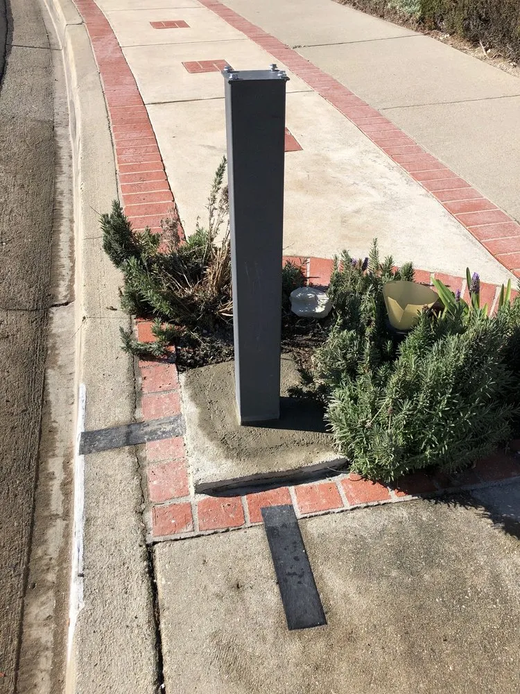 Emergency outlet and switch repair service in , - Pentori Handyman