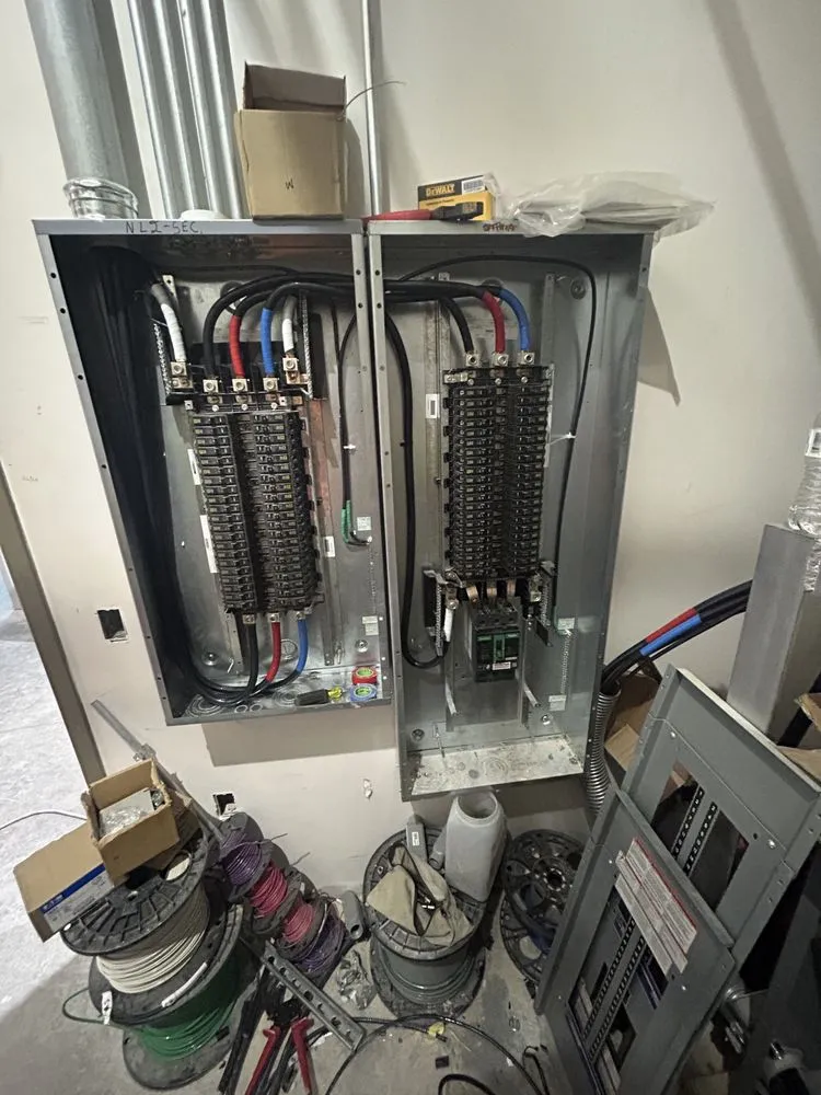 Expert outlet and switch repair experts serving Fuquay-Varina, NC - Pep Electric