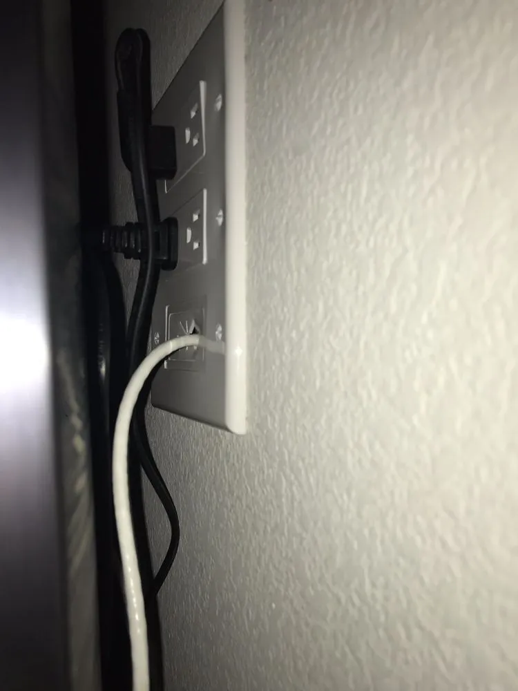 Slide of Peralta Electric