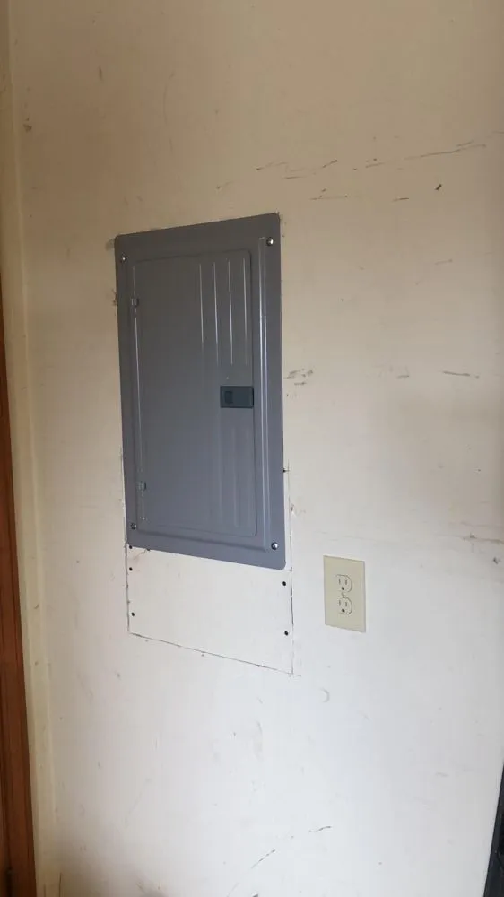 Slide of Peralta Electric