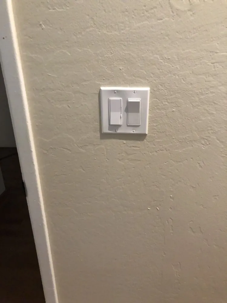 Licensed electrical repair service in , - Peralta Electric