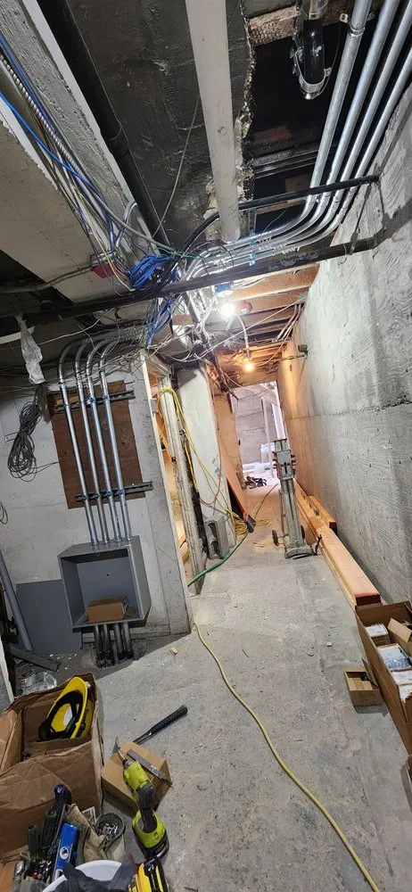 Slide of Perez Electrician