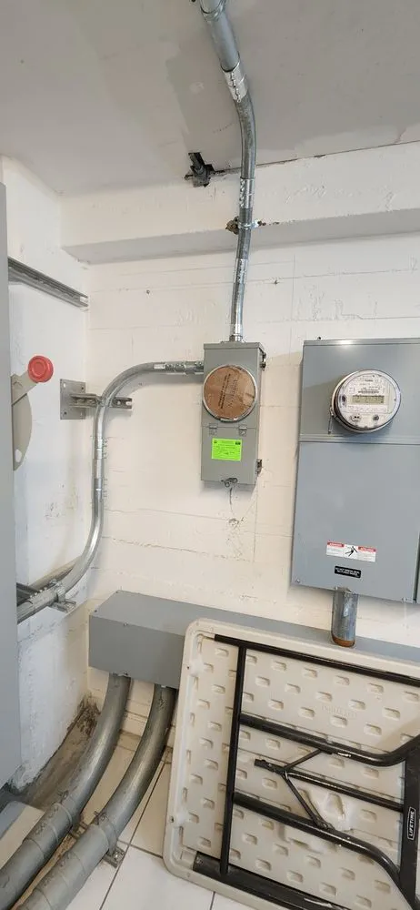 Slide of Perez Electrician