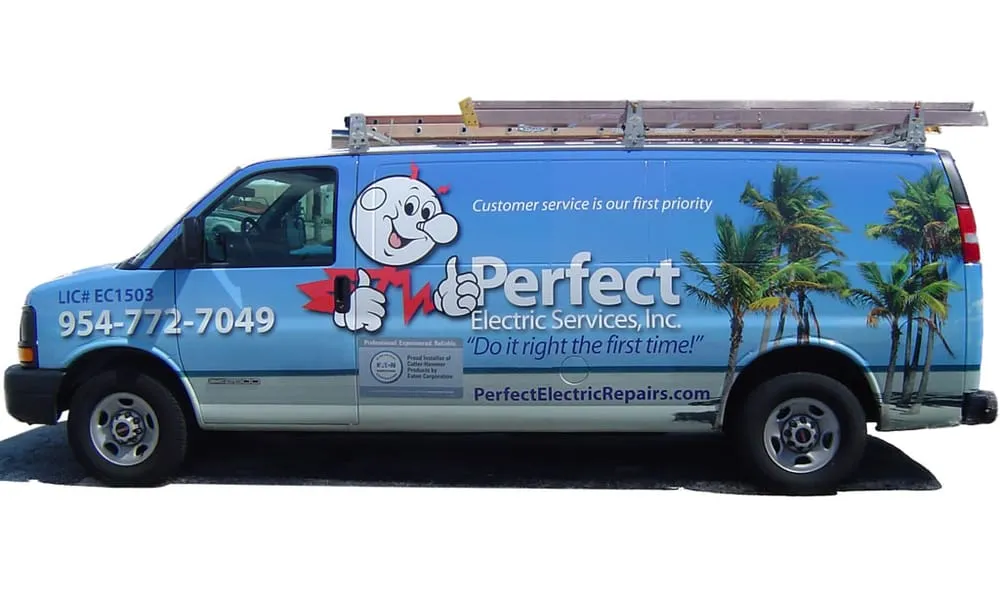 Reliable electrician providing circuit breaker repair in , 