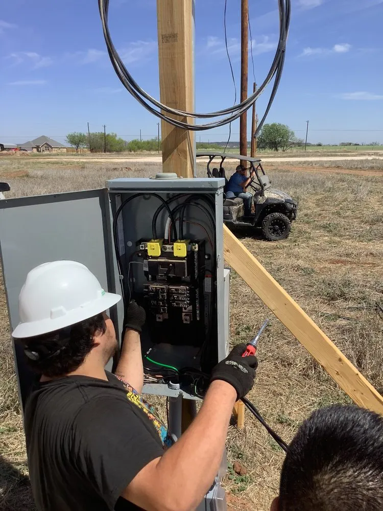 Certified electrician providing lighting installation in Tuscola, TX - Permian Energy Services