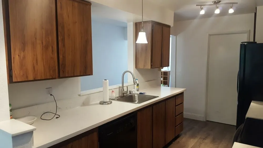 Slide of Peter Ellis Construction