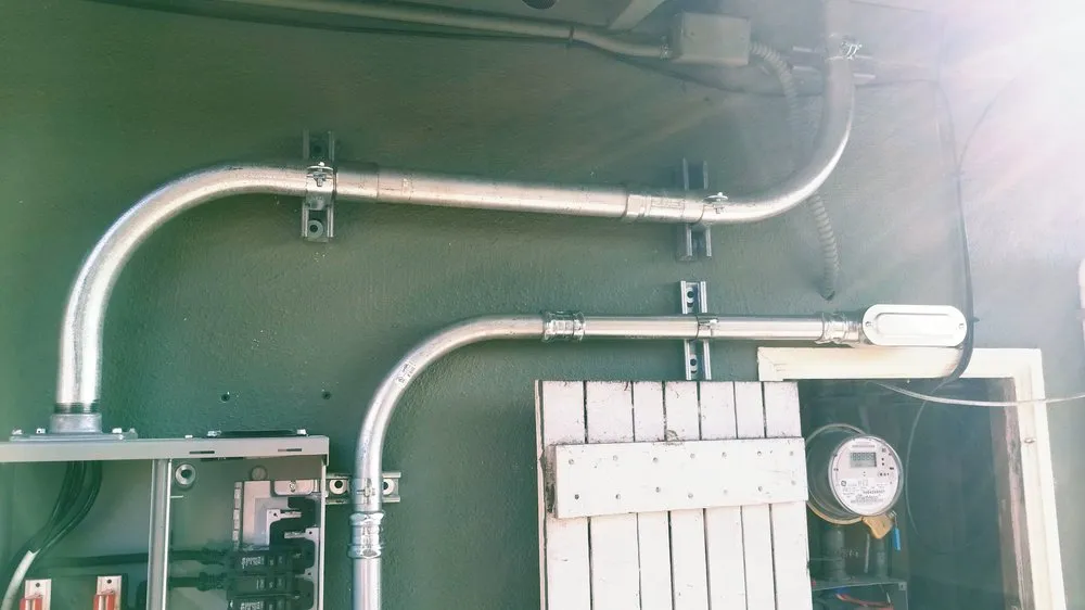 Slide of Peter Ellis Construction