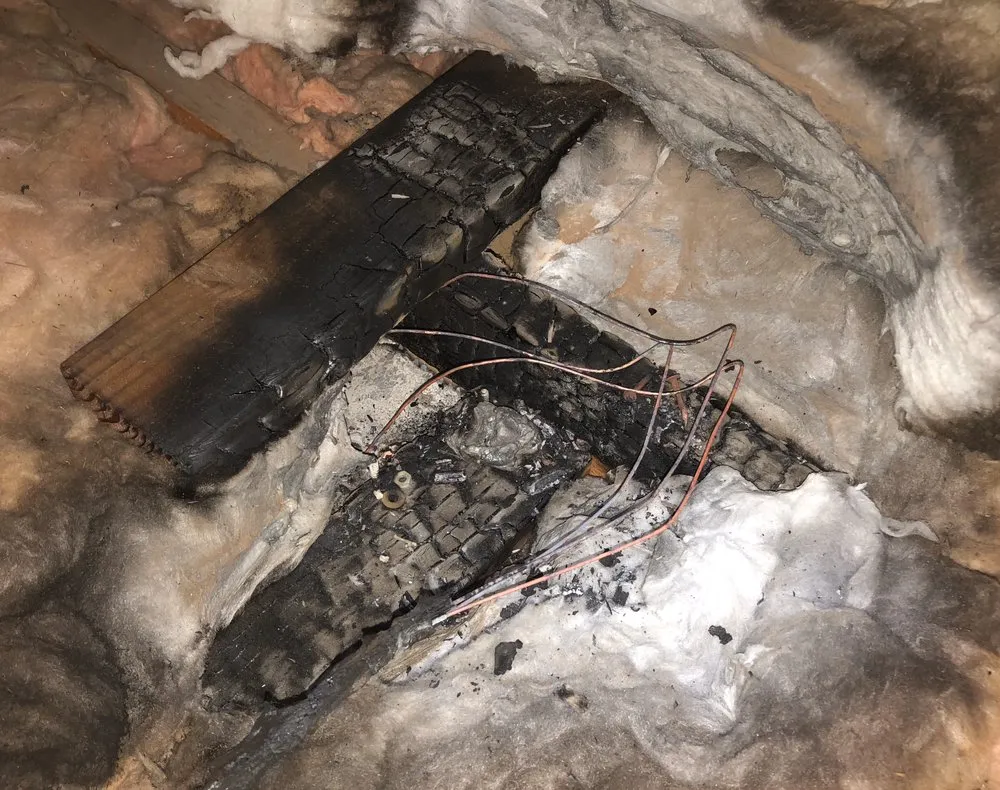 Slide of Peter Wrate Electric